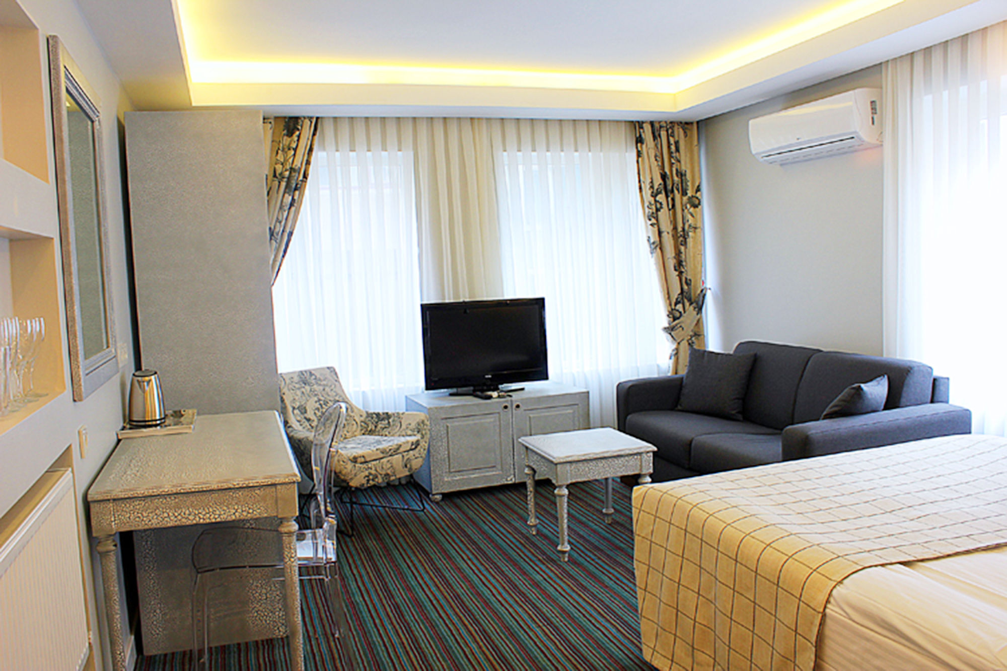 איסטמבול Taksim Santa Lucia Hotel מראה חיצוני תמונה